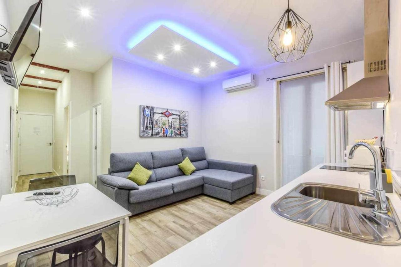 Acogedor Apartamento Entre Sol Gran Via Y Palacio Madrid Eksteriør billede